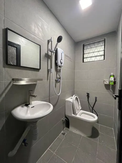 ג'ורג' טאון *New* 13Pax Below W Ktv/Pooltable/Kidspool Near Jelutong, Batu Lanchang