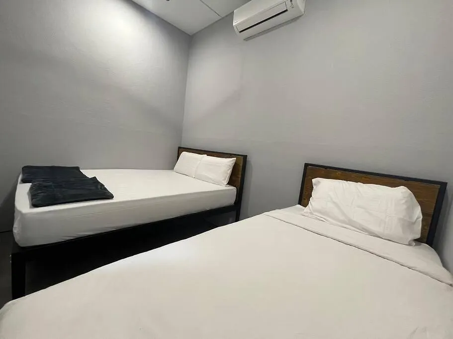 בית נופש ג'ורג' טאון *New* 13Pax Below W Ktv/Pooltable/Kidspool Near Jelutong, Batu Lanchang
