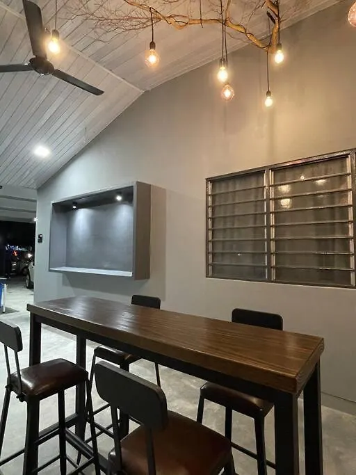 ג'ורג' טאון *New* 13Pax Below W Ktv/Pooltable/Kidspool Near Jelutong, Batu Lanchang